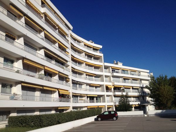 06 facade finition nez de dalle dallnet goutte deau ref chantier residence reine nathalie bd 06 facade finition nez de dalle dallnet goutte deau ref chantier residence reine nathalie bd